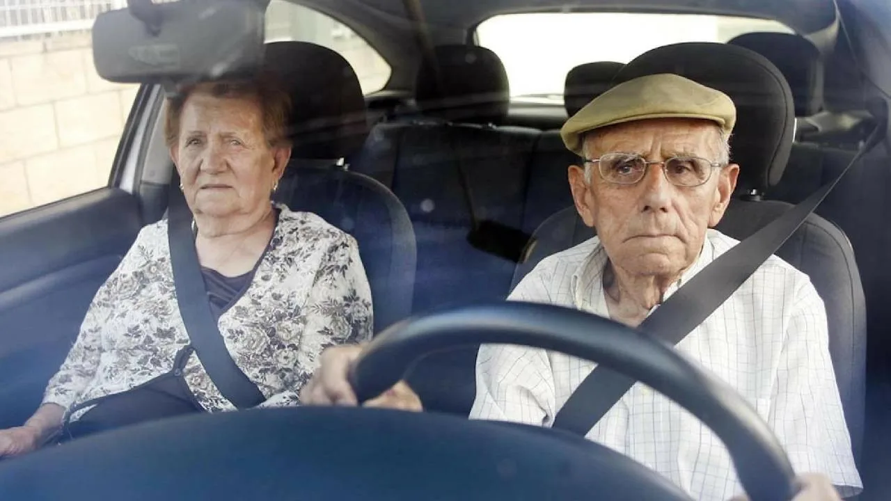 Yli 70-vuotiaiden ajokortit peruutetaan: he eivät voi saada ajokorttia uudelleen, elleivät täytä tätä vaatimusta.