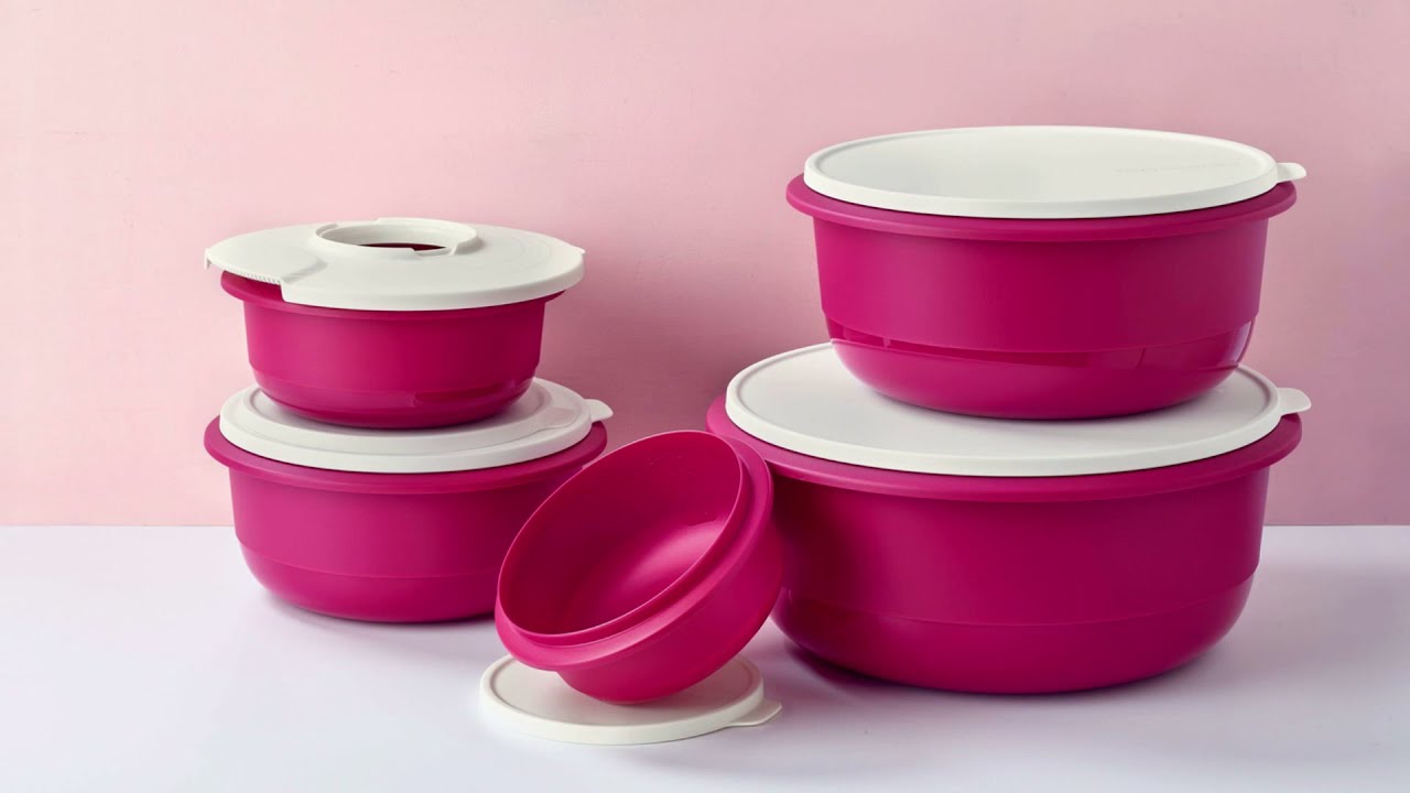 Älä heitä vanhoja Tupperware-muovikontteja pois, sillä kotonasi on aarre: kaksi hyödyllistä ideaa niiden uudelleenkäyttöön puutarhassa.