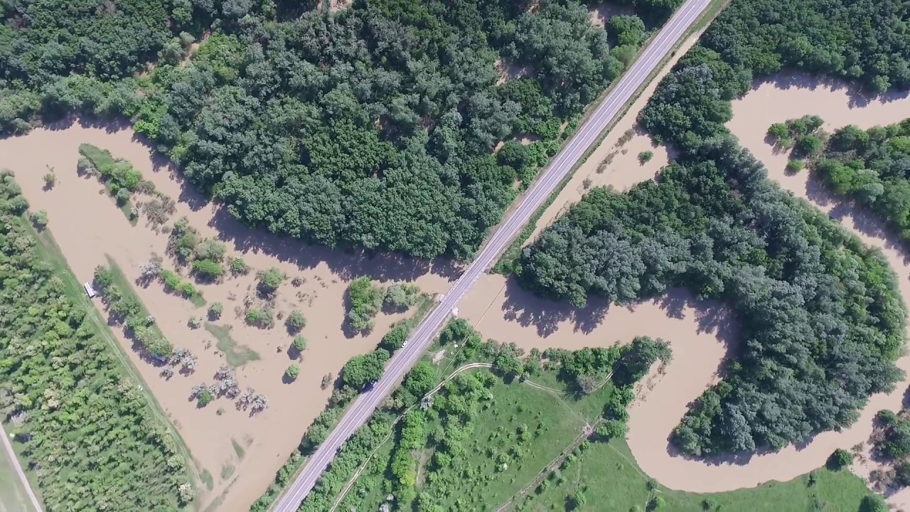 145 kilometriä ”keinotekoista jokea”: tämä on faaraoiden insinöörihanke, jonka avulla tämä tana haluaa voittaa ikuisen kuivuuden.