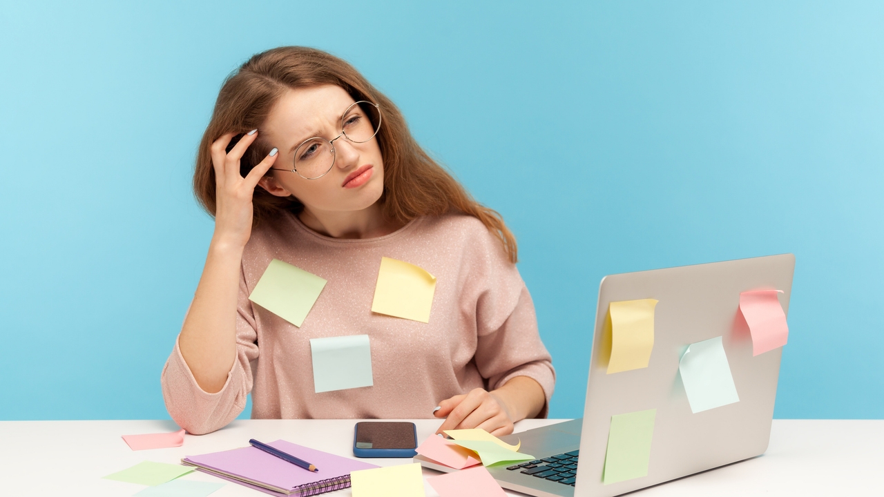 Unohtaminen, mitä etsit: tieteellinen selitys sille, miksi näin tapahtuu.