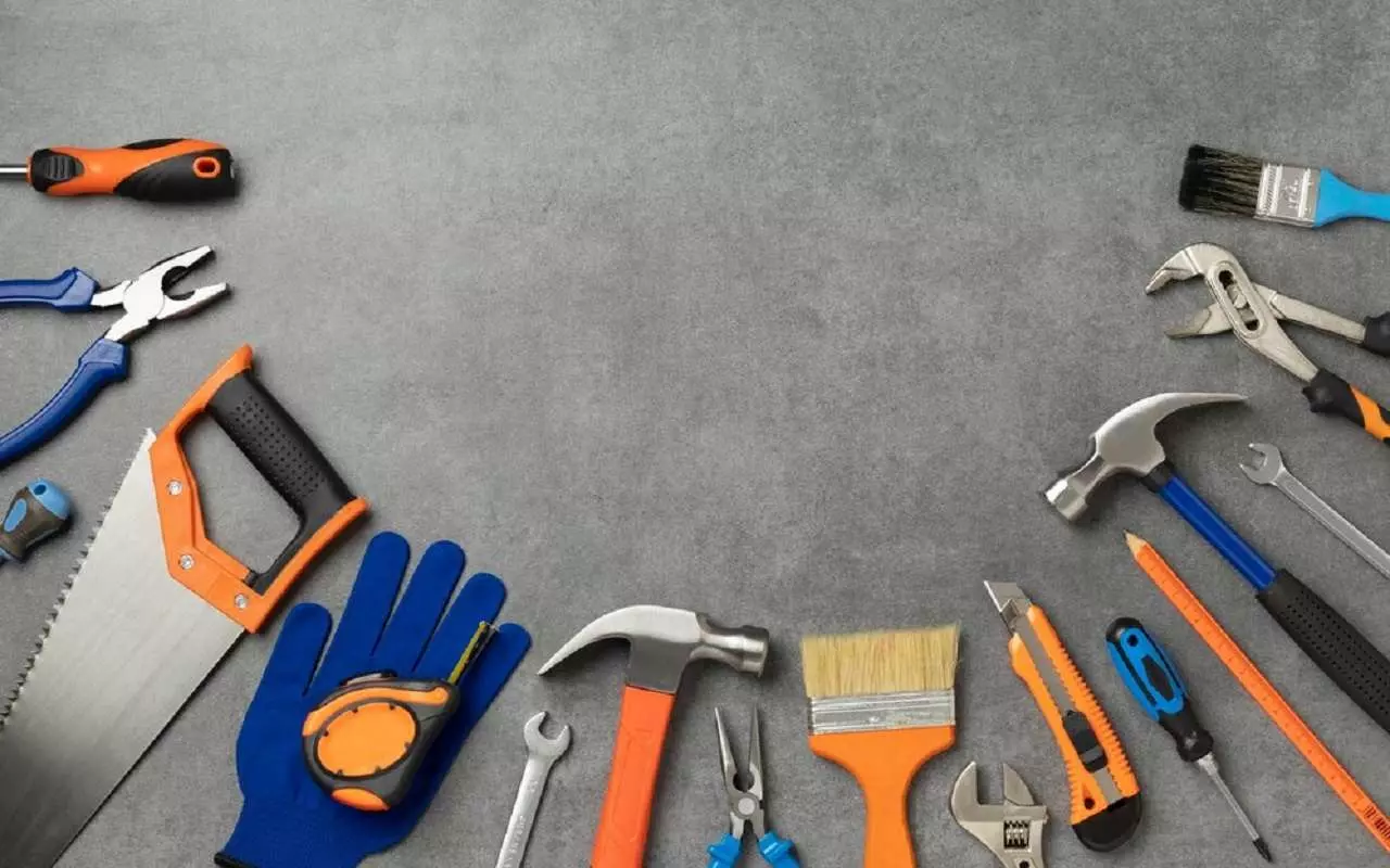 Lakimies selittää, onko naapureilta pyydettävä lupa rakennustöiden suorittamiseen: ”On käytettävä tervettä järkeä”.